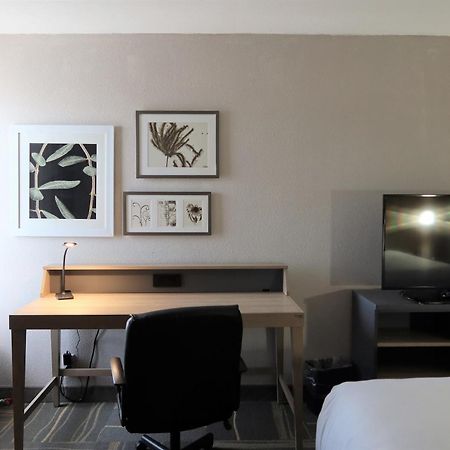 Greentree Inn & Suites Phoenix Sky Harbor Εξωτερικό φωτογραφία