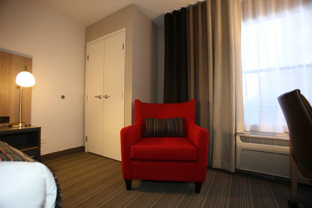 Greentree Inn & Suites Phoenix Sky Harbor Δωμάτιο φωτογραφία
