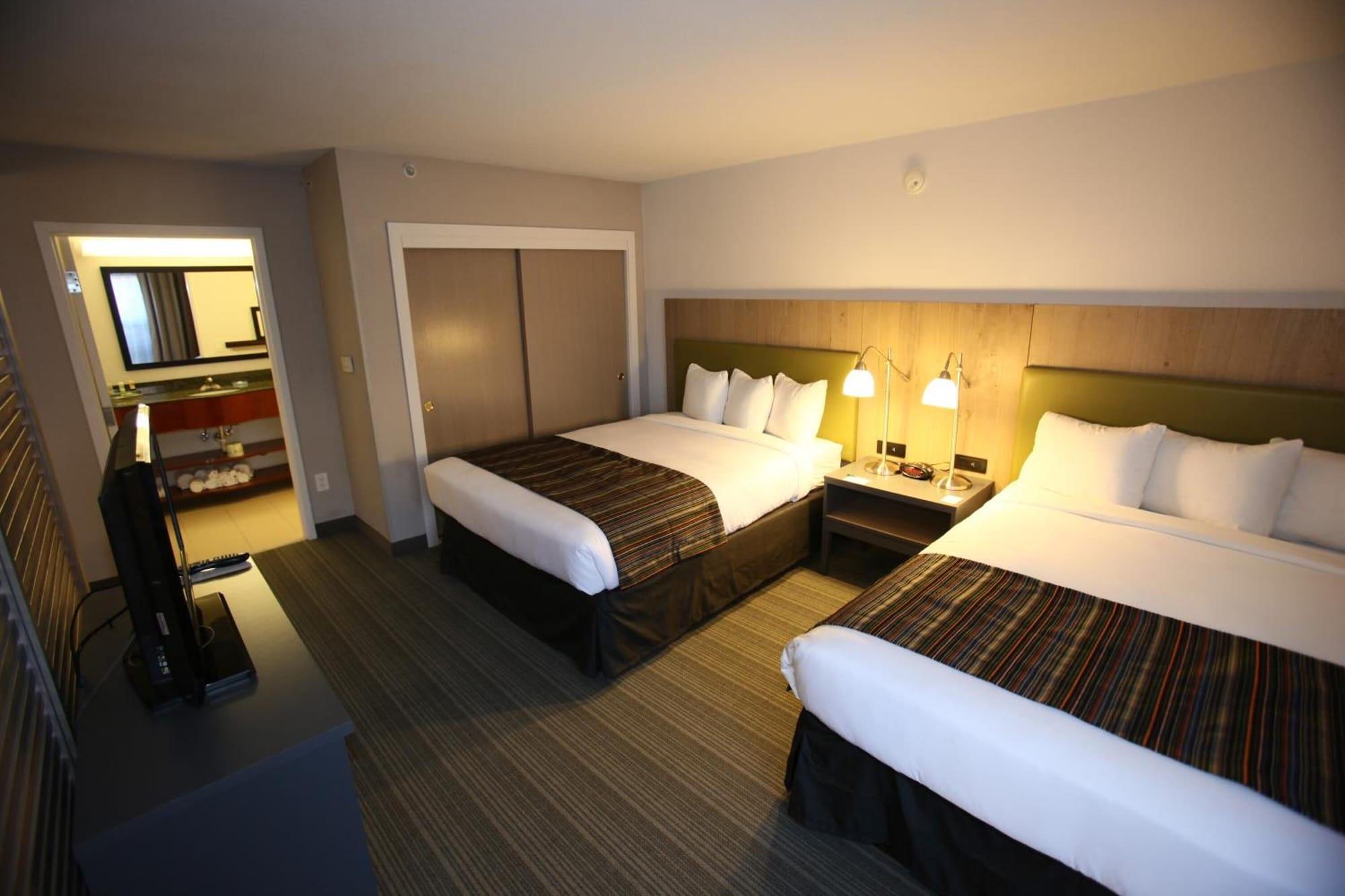 Greentree Inn & Suites Phoenix Sky Harbor Εξωτερικό φωτογραφία