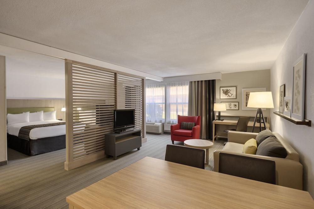 Greentree Inn & Suites Phoenix Sky Harbor Εξωτερικό φωτογραφία