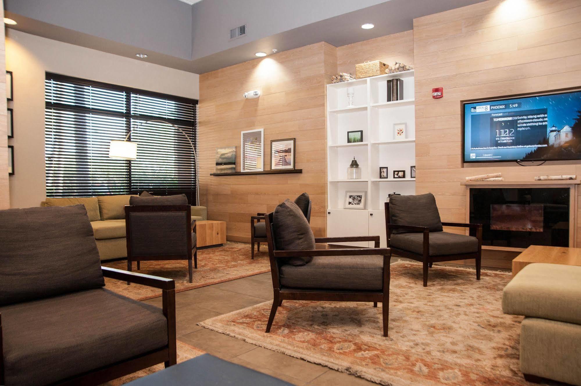 Greentree Inn & Suites Phoenix Sky Harbor Εξωτερικό φωτογραφία