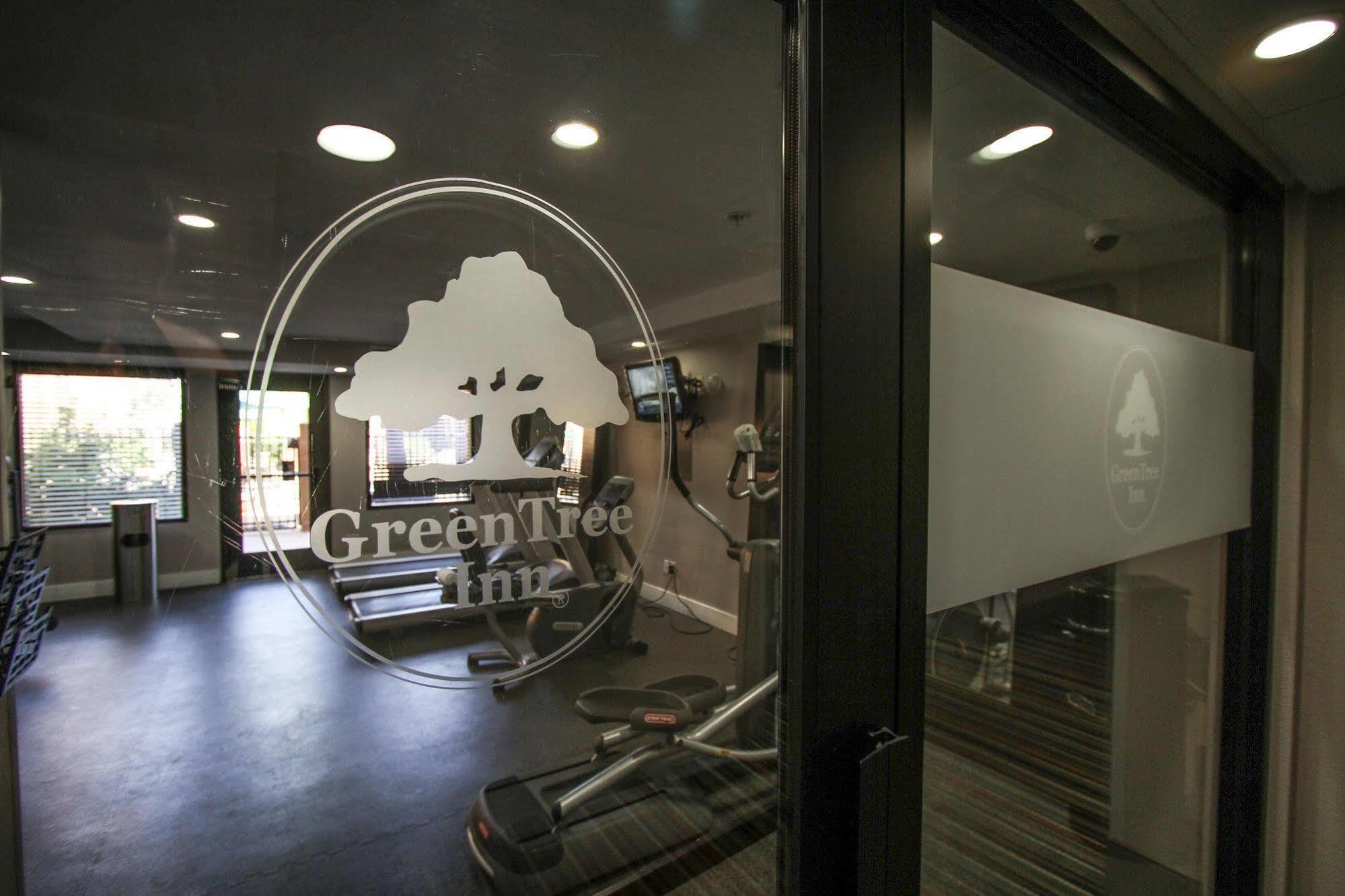 Greentree Inn & Suites Phoenix Sky Harbor Εξωτερικό φωτογραφία