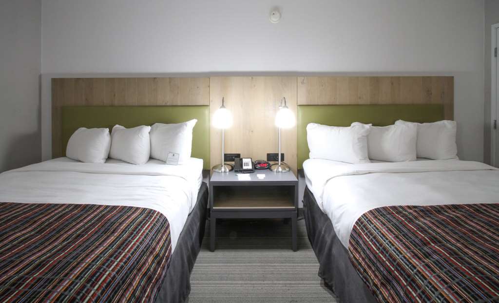 Greentree Inn & Suites Phoenix Sky Harbor Δωμάτιο φωτογραφία