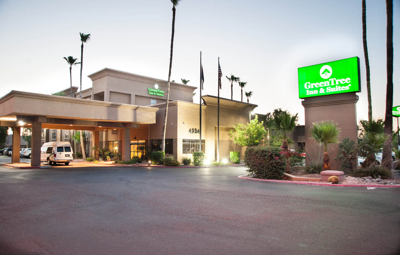 Greentree Inn & Suites Phoenix Sky Harbor Εξωτερικό φωτογραφία